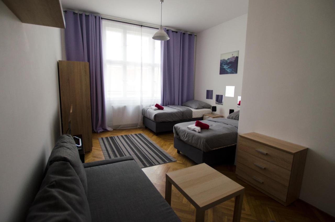 Globe Hostel Prague Adults Only Dış mekan fotoğraf