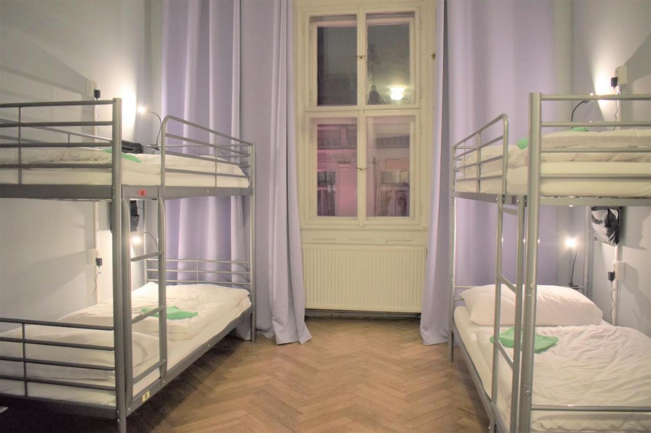 Globe Hostel Prague Adults Only Dış mekan fotoğraf